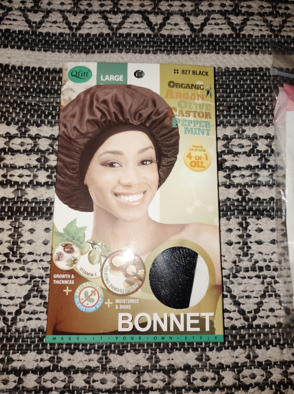 Qfitt Large Black Satin Bonnet